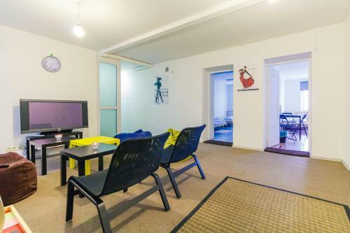 Opera House Hostel Centre