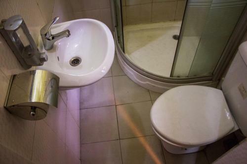 Hotel Deen Apartment Services