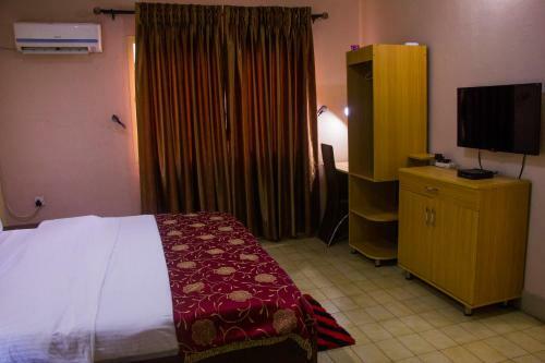 Hotel Deen Apartment Services