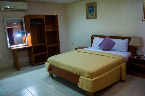 Hotel Deen Apartment Services