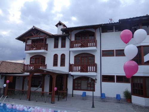 Hostal Hosteria El Imperio Real