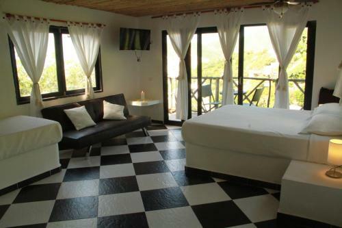 Bunsizanisi Hotel