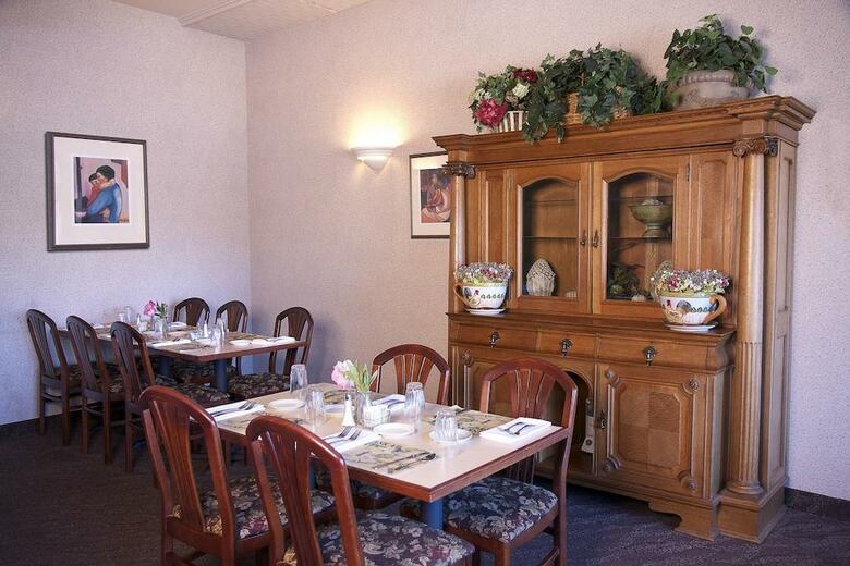 Hotel Wedgewood Resort