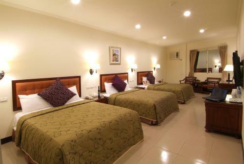 Puti Commercial Hotel