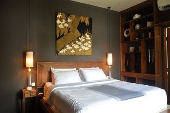 Bed & Breakfast Karmagali Suites