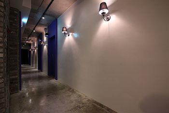 Hotel You, I In