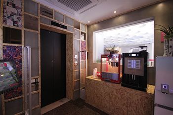 Hotel You, I In