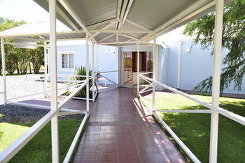 Hotel Los Aromos Pilar