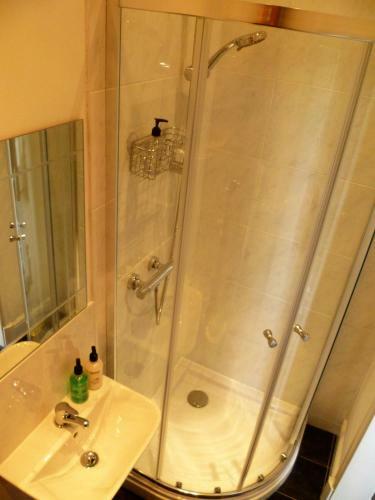 Bed & Breakfast Aberllynfi House