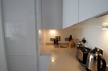 Lincoln Plaza Apartments