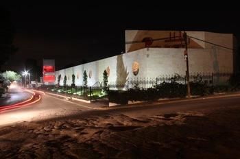 Auto Hotel Puente Grande