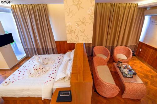 Unity Hotel