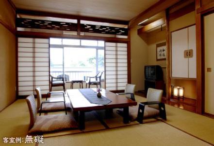 Kansuien Kakuraku