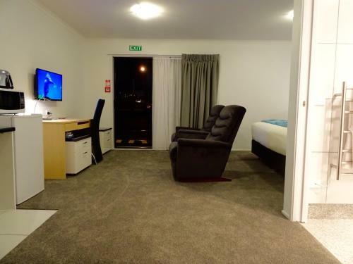 Bks Premier Motel Hamilton