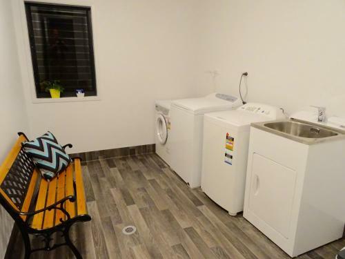 Bks Premier Motel Hamilton