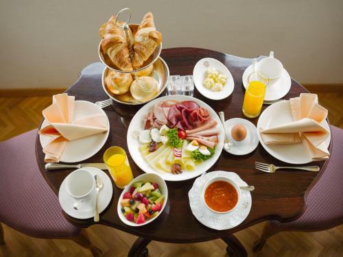 Villa Sch�nthal