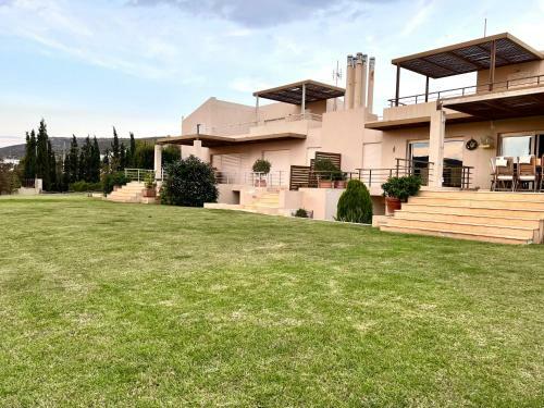 Legrena Beach Villa