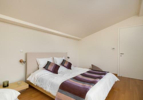 Legrena Beach Villa