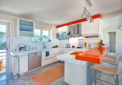 Legrena Beach Villa
