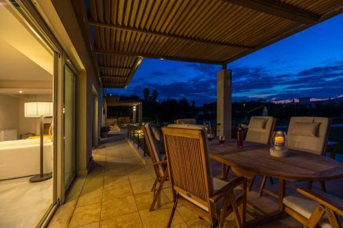 Legrena Beach Villa