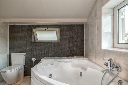 Legrena Beach Villa