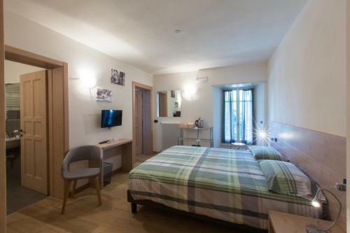 Hostal Marzia Rooms