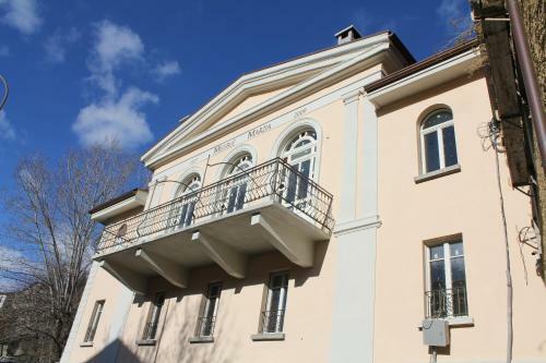 Hostal Marzia Rooms