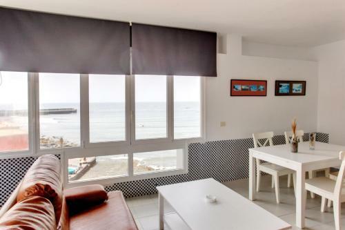 Apartamento Edificio Playa Chica