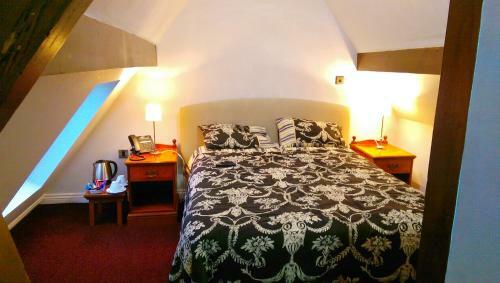 Hotel Rampant Lion