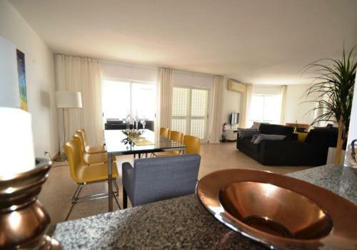 Nautilus Apartment