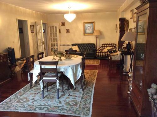 Avenida 8 Apartment