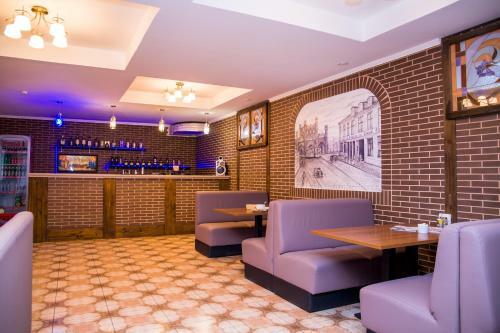 Hotel Golden Night