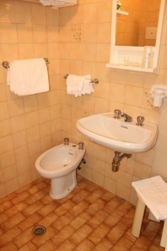 Hotel Caravel