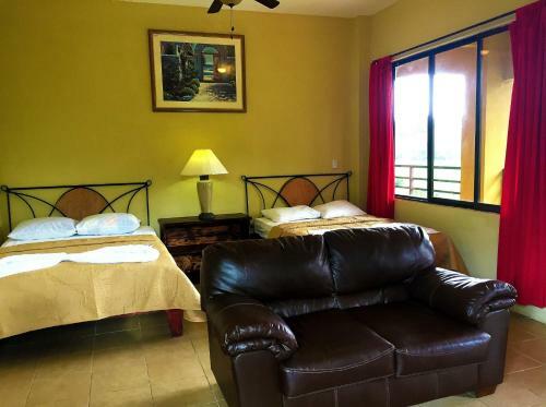 Pacifico Loft Hotel