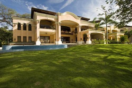 Casa Del Arbol