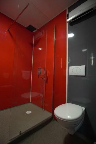 Hotel H�tel La Rocade