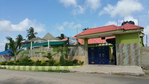 Mauya Executive Lodge