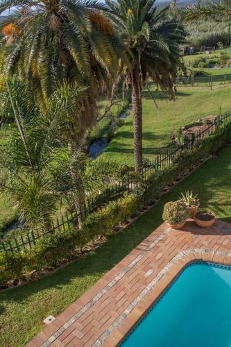 Hostal Oewerpalms View