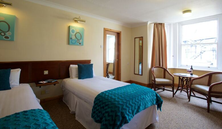 Rutland Arms Hotel