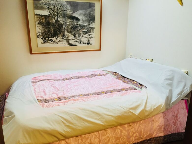 Hostal Gyodong-salrae