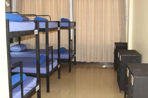 Albergue Avalon B&B