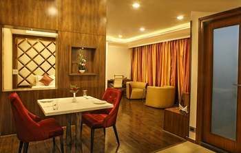 Hotel The Sahar Pavilion