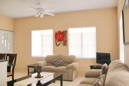 Apartamento Aguadilla Vacation Rental Las Delicias