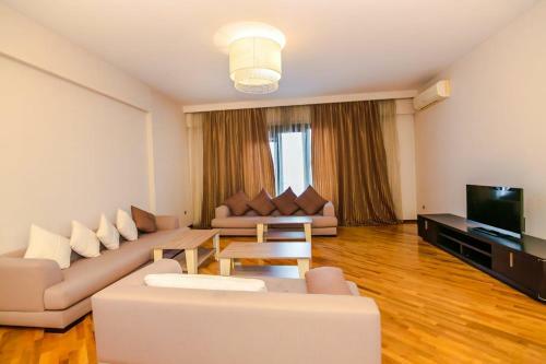 Apartamento Teatr Rashida Beibytova 2