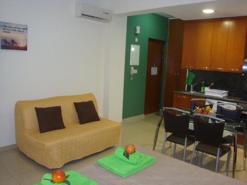 New City Center Luxury Apartment