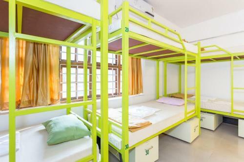 Hostel By The Sea
