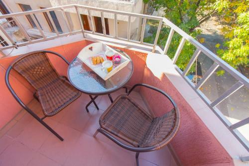 Domus Apartment Iglika
