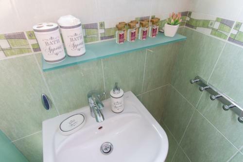 Domus Apartment Iglika
