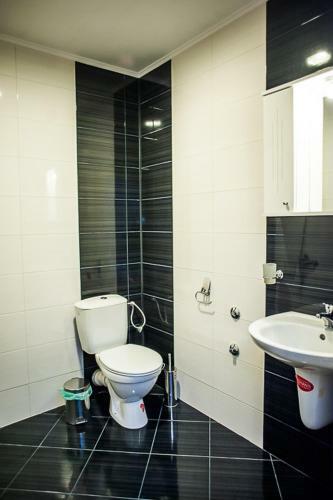 Hostal Megdana Guest House