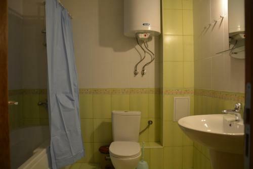 Iris Apartments